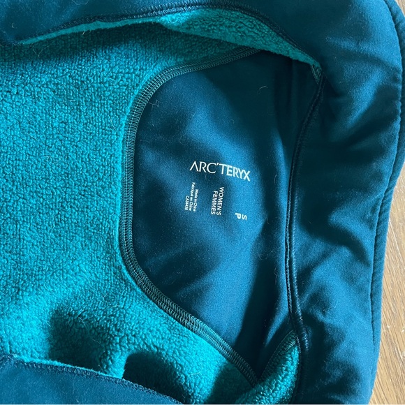 Arc’teryx Teal Covert Fleece Women’s Small EUC - Picture 2 of 3